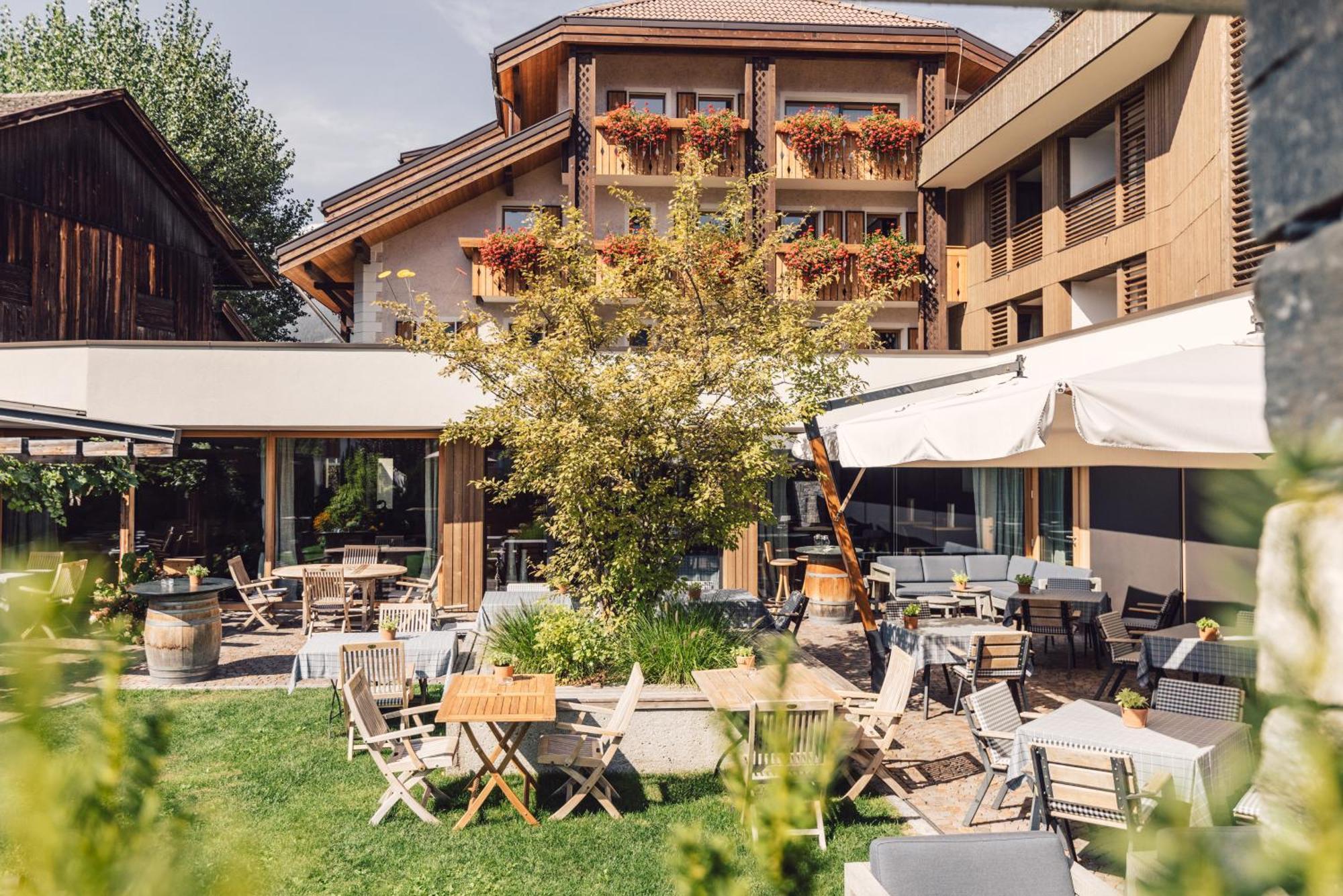 Hotel Restaurant Langgenhof Бруніко Екстер'єр фото