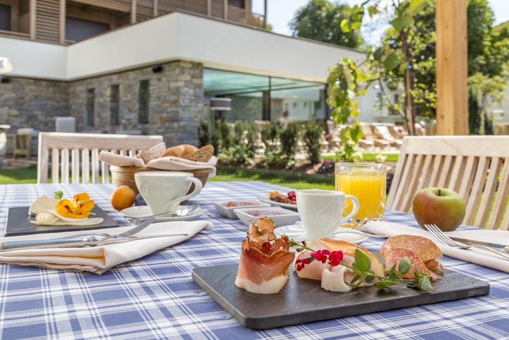 Hotel Restaurant Langgenhof Бруніко Екстер'єр фото