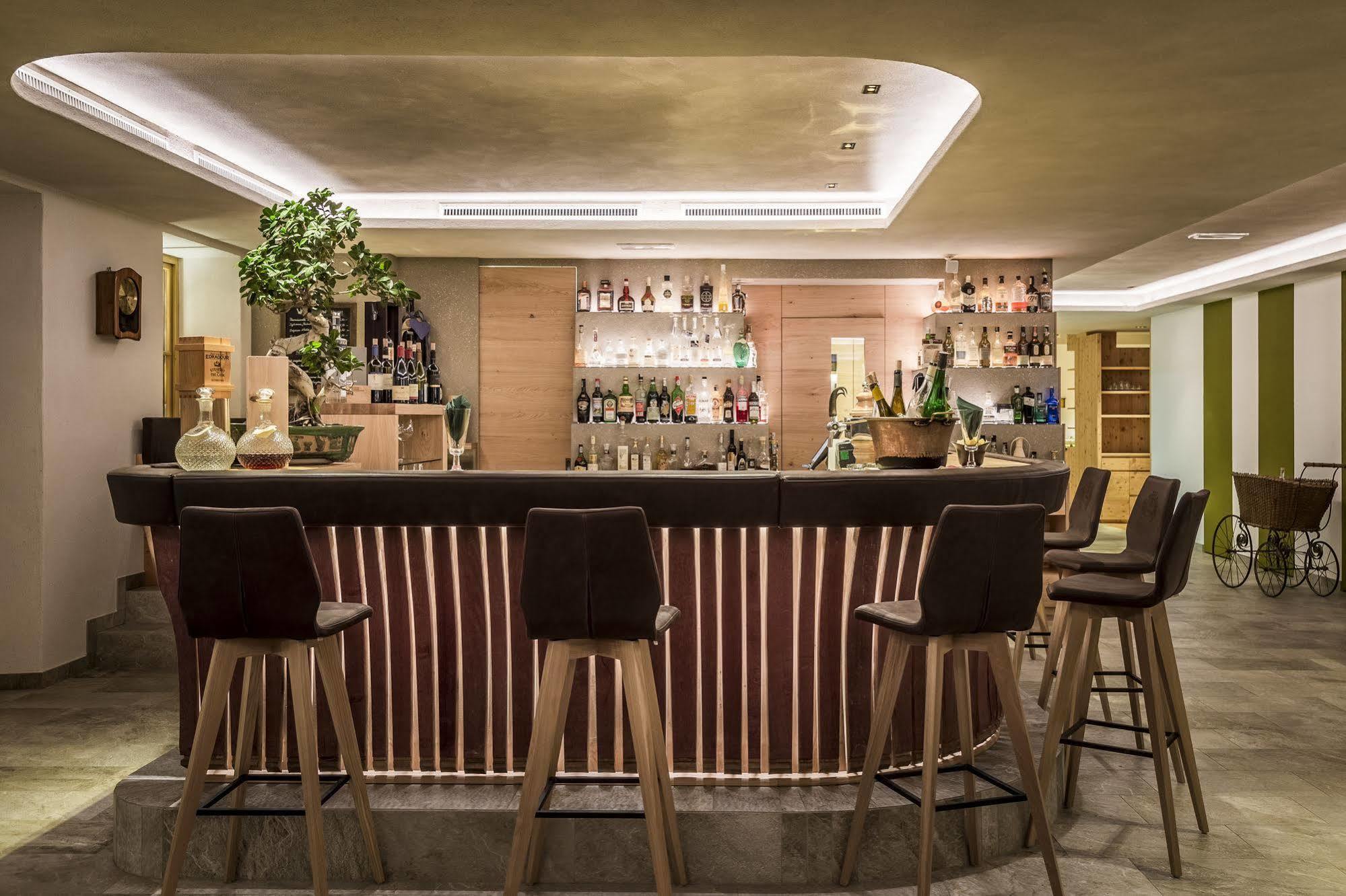 Hotel Restaurant Langgenhof Бруніко Екстер'єр фото