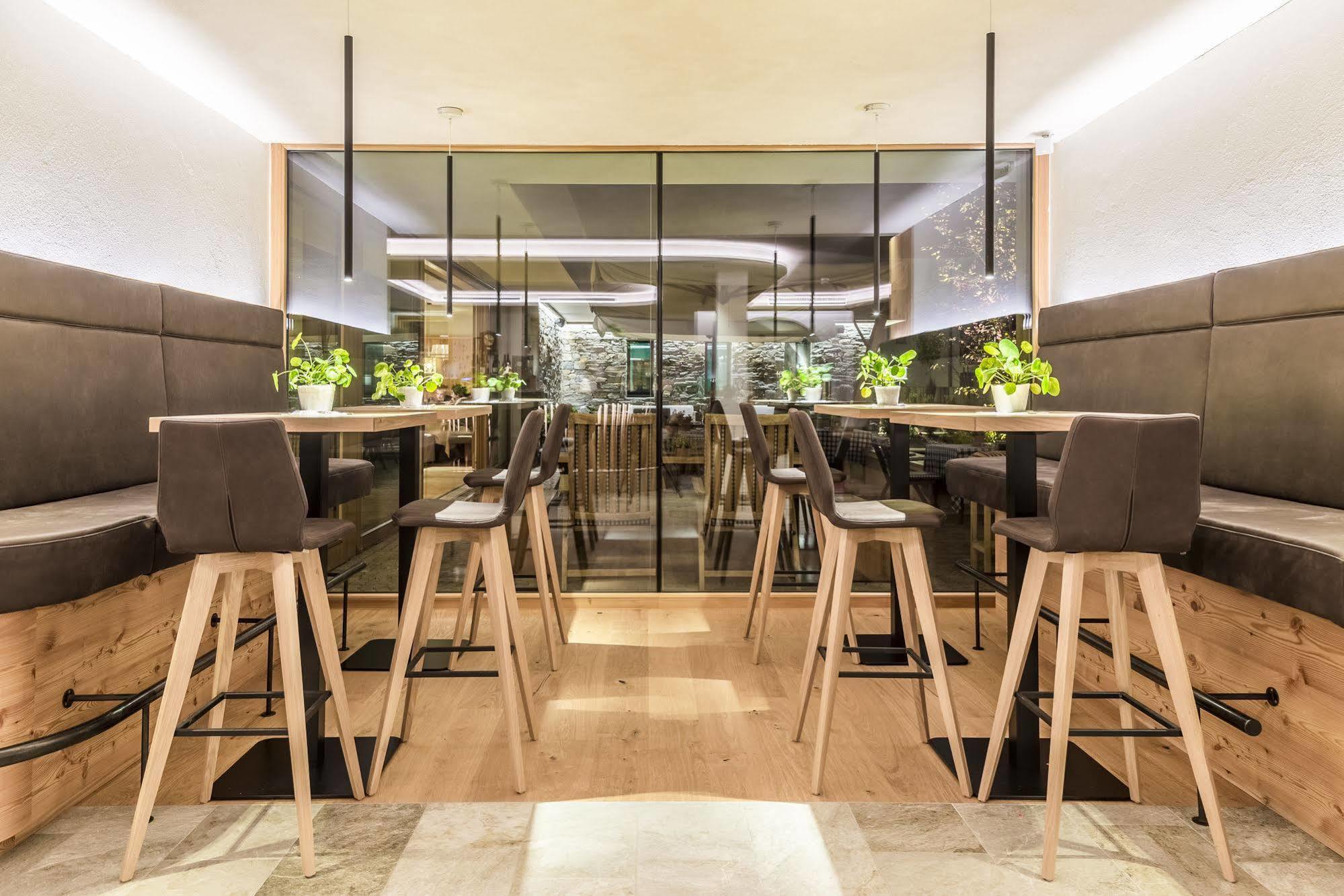 Hotel Restaurant Langgenhof Бруніко Екстер'єр фото